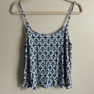 Blue mandala-like pattern loose strappy tank